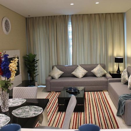 Spacious One Bedroom Close To Burj Khalifa, Dubai Mall In Business Bay Esterno foto
