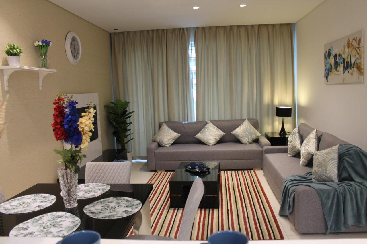 Spacious One Bedroom Close To Burj Khalifa, Dubai Mall In Business Bay Esterno foto