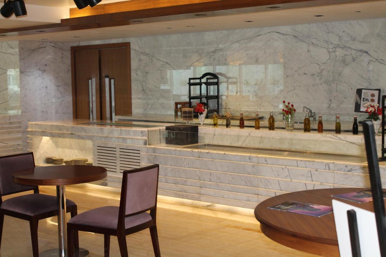 Spacious One Bedroom Close To Burj Khalifa, Dubai Mall In Business Bay Esterno foto