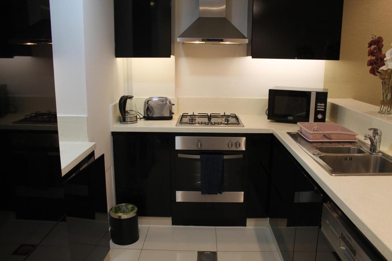 Spacious One Bedroom Close To Burj Khalifa, Dubai Mall In Business Bay Esterno foto