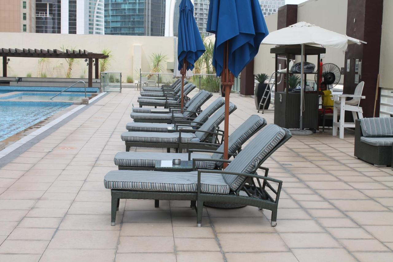 Spacious One Bedroom Close To Burj Khalifa, Dubai Mall In Business Bay Esterno foto